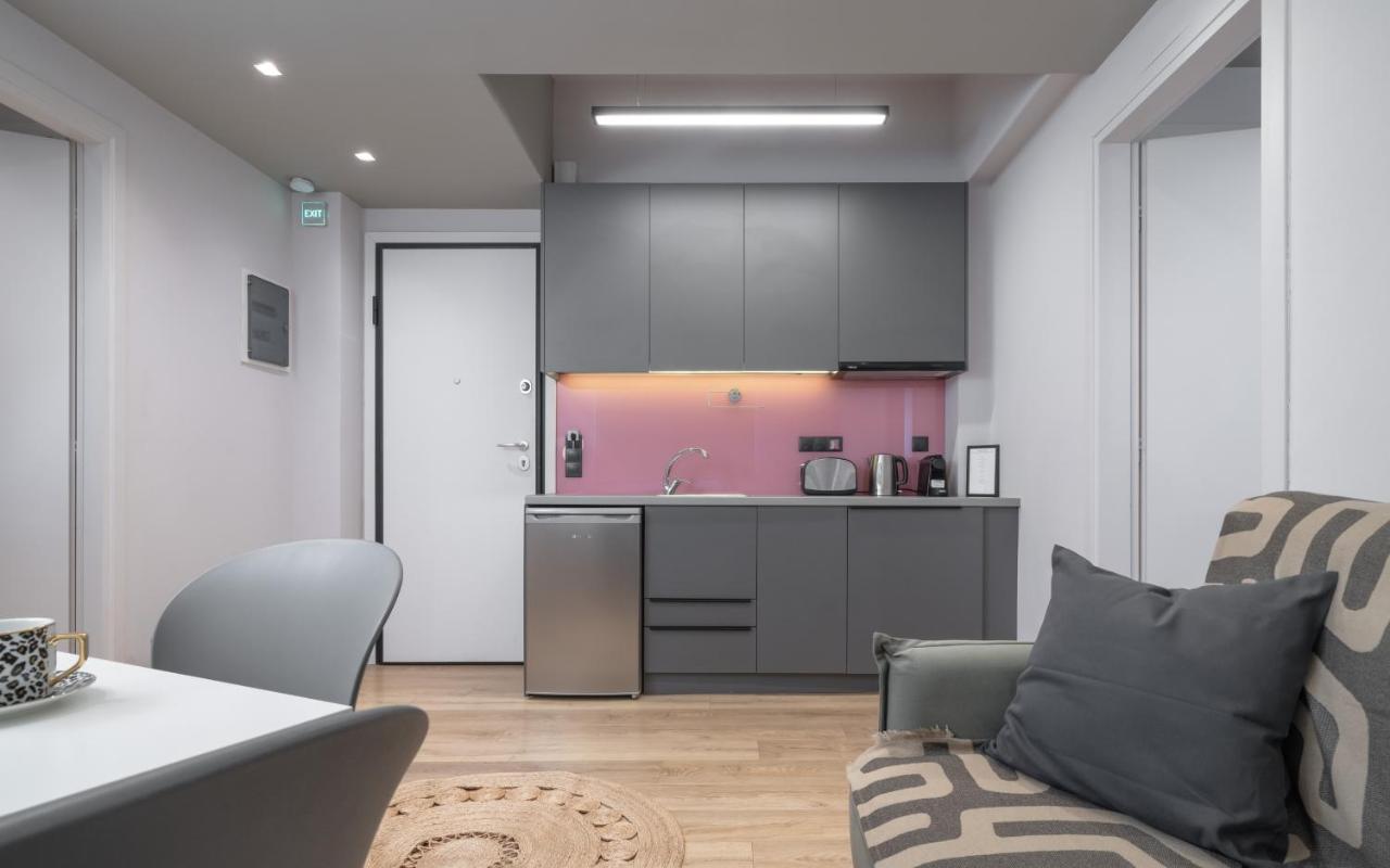 Kolokotroni Lofts Syntagma Apartment Athena Bagian luar foto