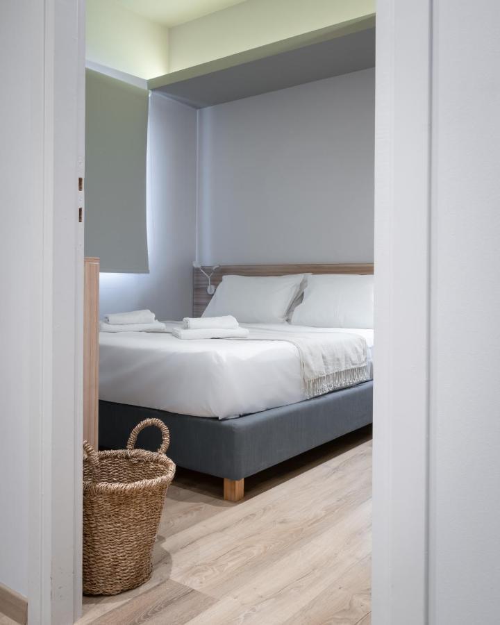 Kolokotroni Lofts Syntagma Apartment Athena Bagian luar foto