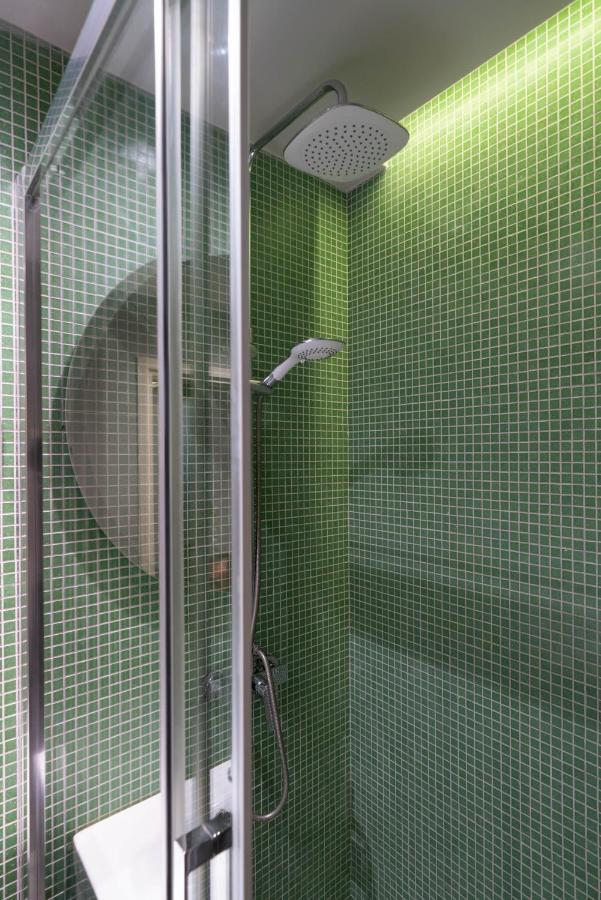 Kolokotroni Lofts Syntagma Apartment Athena Bagian luar foto