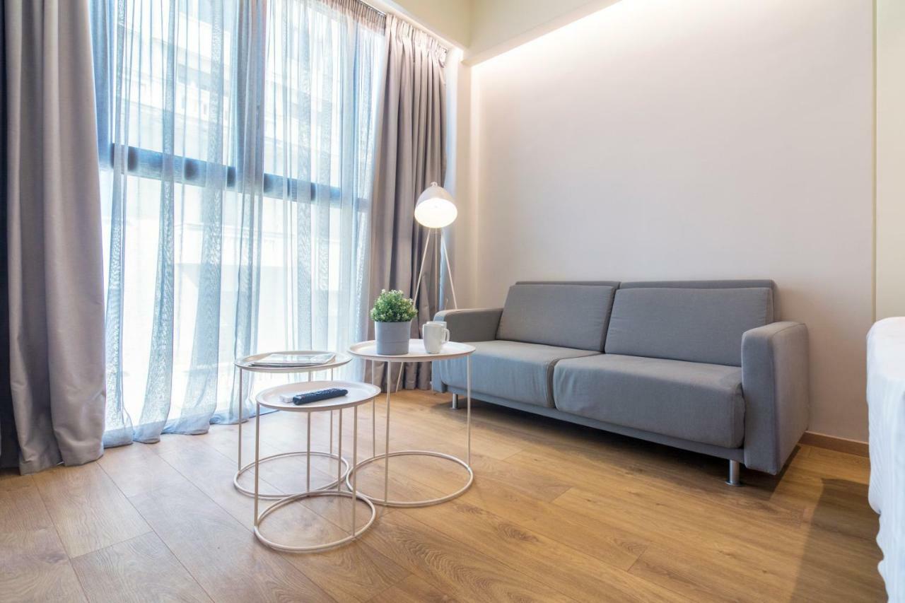 Kolokotroni Lofts Syntagma Apartment Athena Bagian luar foto