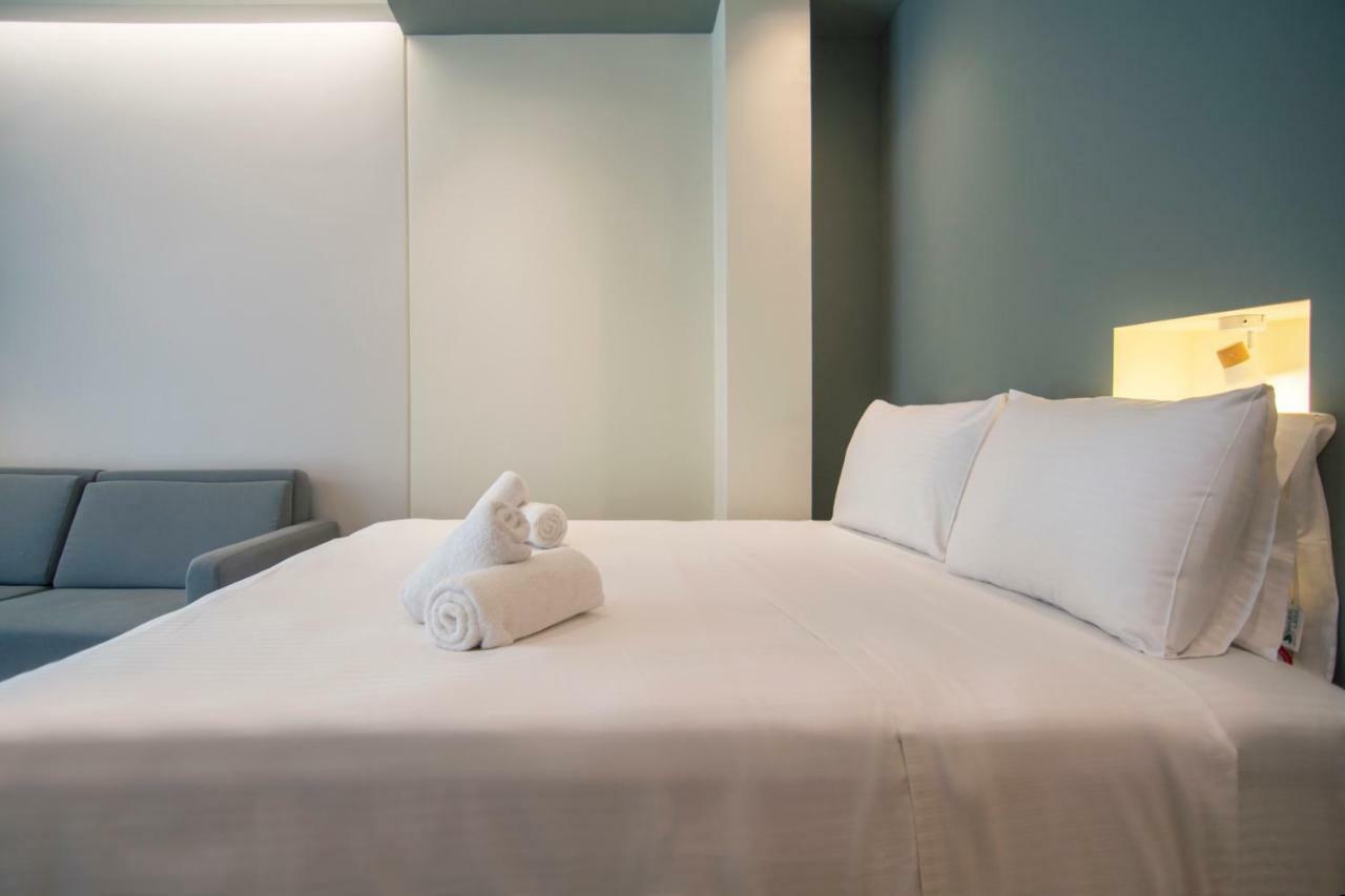 Kolokotroni Lofts Syntagma Apartment Athena Bagian luar foto